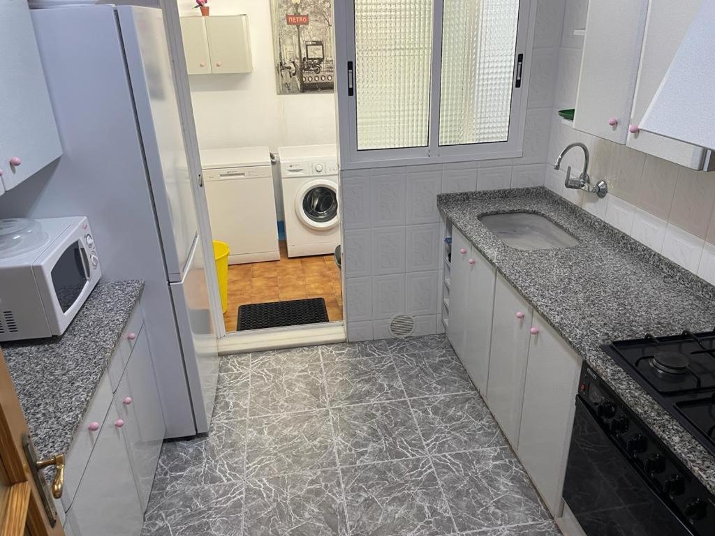 Broadway Es Mar Apartment Perelló Exterior foto
